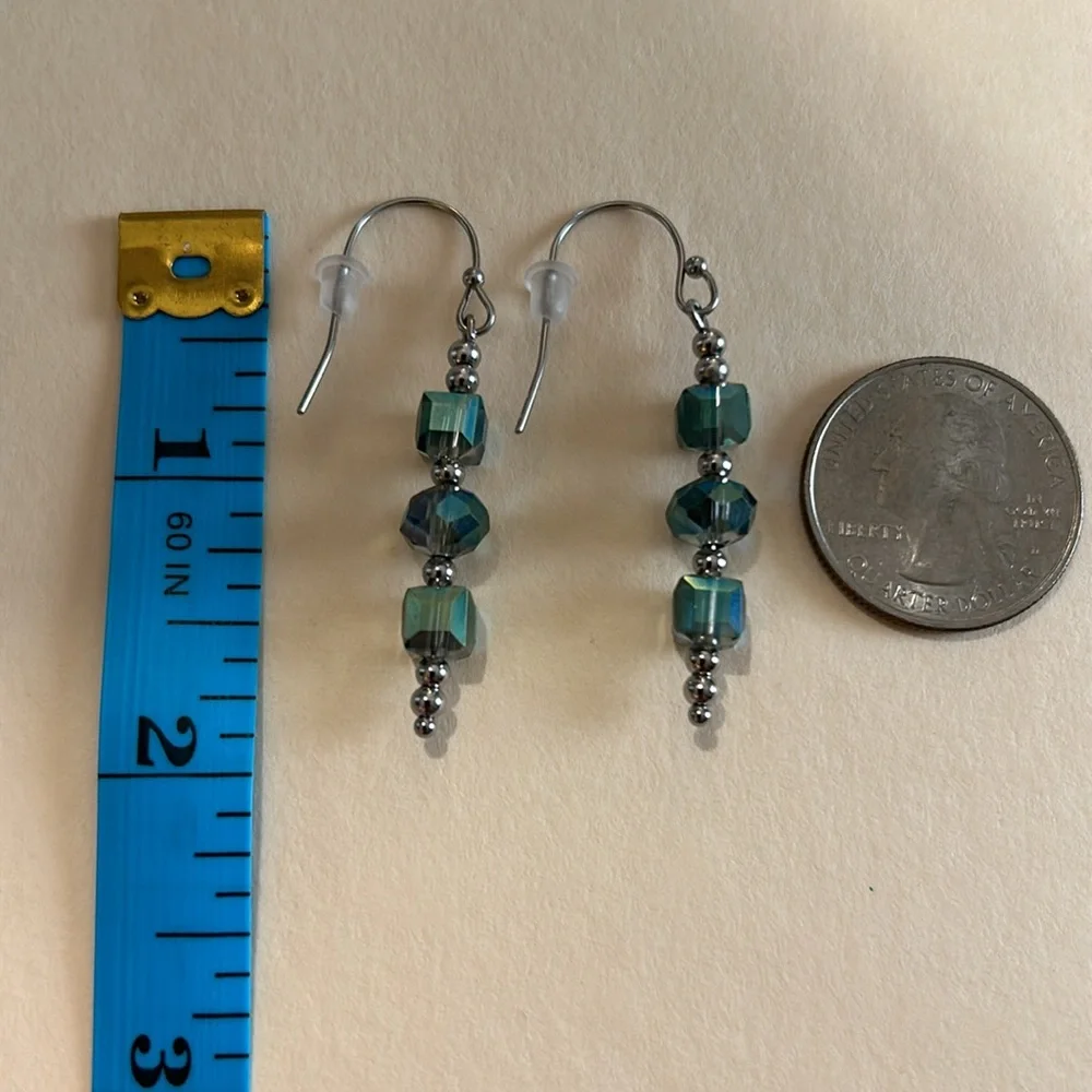 Handmade 💚Aqua Green Faceted Rondelle Earrings - Picture 5 of 6